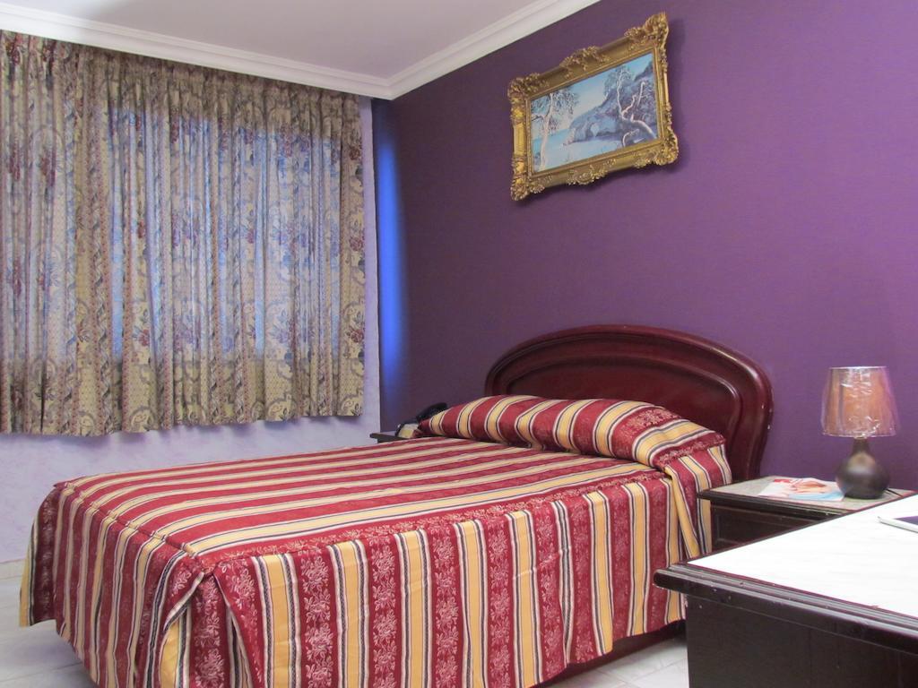 Hotel Lisboa 2*
